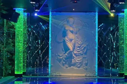 98 KTV Nhạc Dương Lầu — phòng hát 8