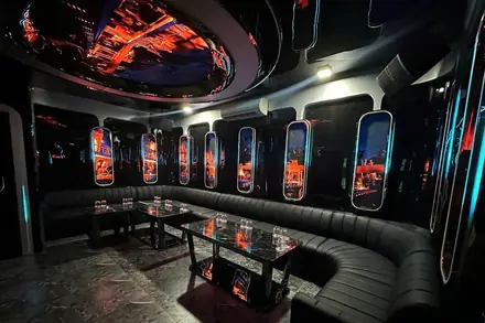KTV Atlantis — phòng hát 2