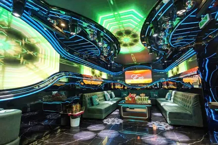 KTV Boss Villa — phòng hát 3