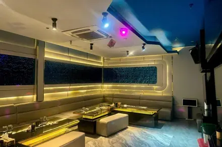 KTV Dragon K — phòng hát 1