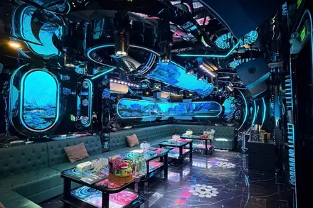 KTV Gà Cửu Long — phòng hát 1