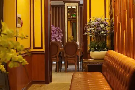 KTV Gà Cửu Long — phòng hát 5