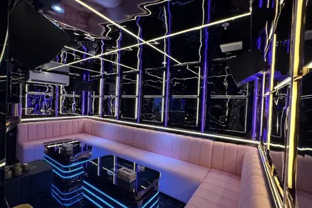 KTV GLuxe — phòng hát 2