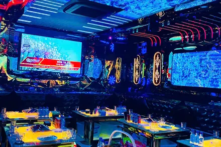 KTV Luxury 99 — phòng hát 4