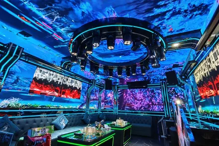 KTV Matrix — phòng hát 1