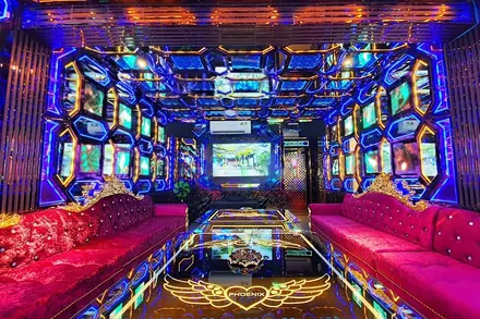 KTV Phoenix — phòng hát 5