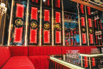 KTV Safari — phòng hát 5